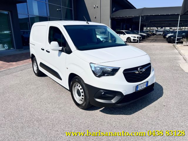 OPEL Combo usata, con Airbag