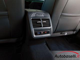 VOLKSWAGEN Passat usata 73