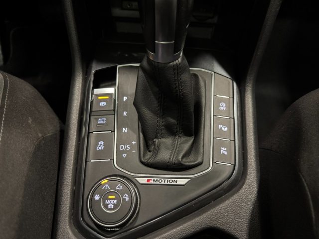VOLKSWAGEN Tiguan usata, con Boardcomputer