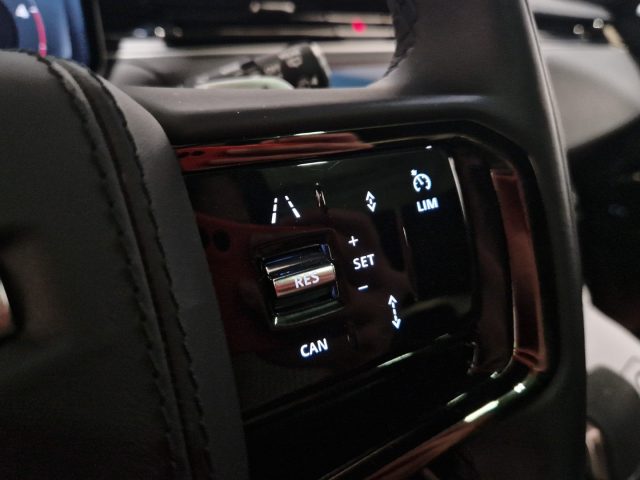 LAND ROVER Range Rover Sport usata, con Volante in pelle