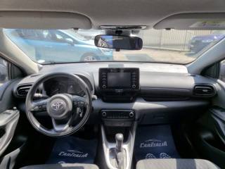 TOYOTA Yaris usata, con Controllo elettronico della corsia