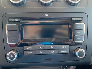 VOLKSWAGEN Touran usata, con Sedile posteriore sdoppiato