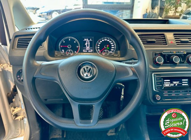 VOLKSWAGEN Caddy usata, con USB