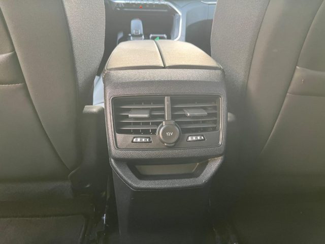 PEUGEOT 3008 usata, con Bracciolo