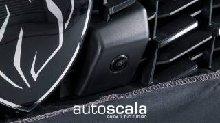 PEUGEOT 208 usata, con Autoradio