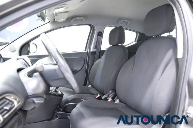 LANCIA Ypsilon usata, con Chiusura centralizzata