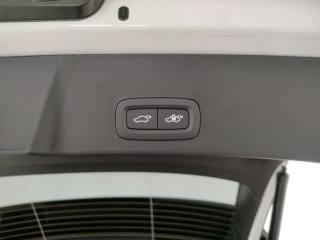 VOLVO XC40 usata, con Fari LED