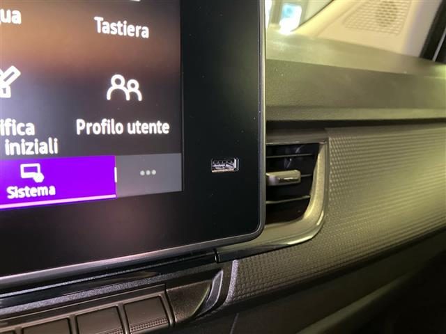 RENAULT Kangoo usata 15