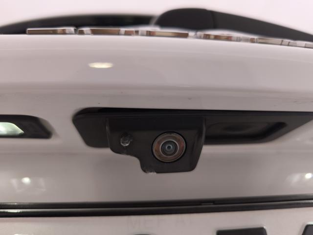 JAGUAR E-Pace usata, con Fari LED