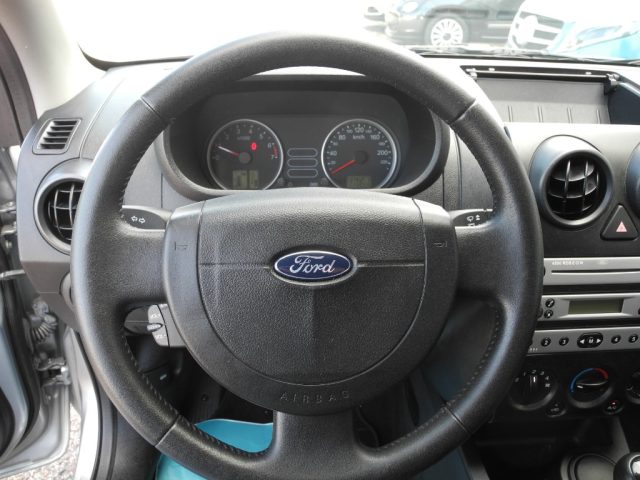 FORD Fusion usata, con Autoradio