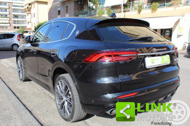 MASERATI Grecale usata, con Chiusura centralizzata