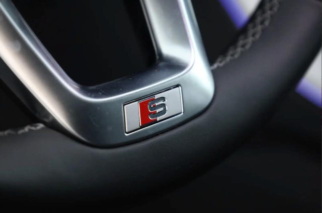 AUDI Q7 usata, con Vetri oscurati