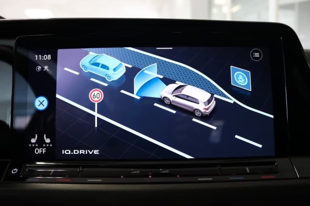 VOLKSWAGEN Golf usata, con Tettuccio apribile