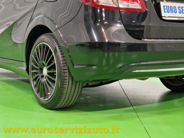 MERCEDES-BENZ B 200 usata 50