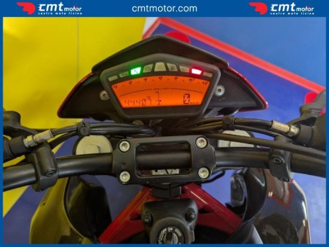 DUCATI Hypermotard 796 usata 4