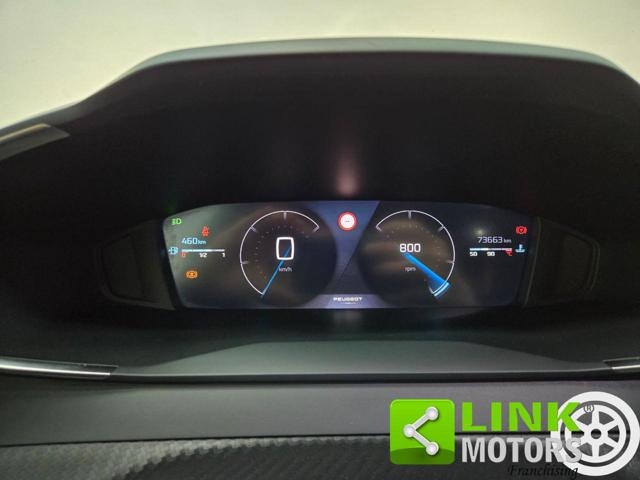 PEUGEOT 2008 usata, con Autoradio
