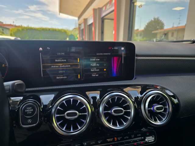 MERCEDES-BENZ A 200 usata, con Telecamera per parcheggio assistito