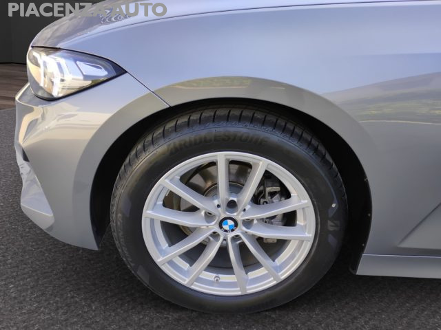 BMW 318 usata, con Volante in pelle