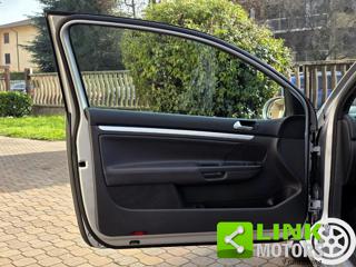 VOLKSWAGEN Golf usata, con Isofix