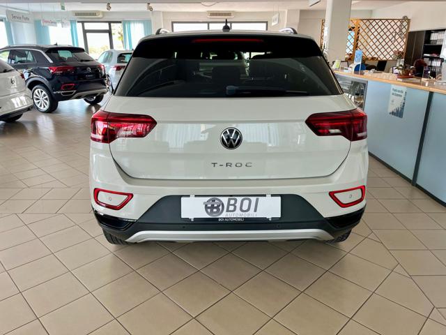 VOLKSWAGEN T-Roc usata, con Alzacristalli elettrici