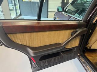 LANCIA Thema usata, con Specchietto retrovisore con funzione antiabbagliamento