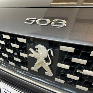 PEUGEOT 508 usata, con Sensori di parcheggio posteriori