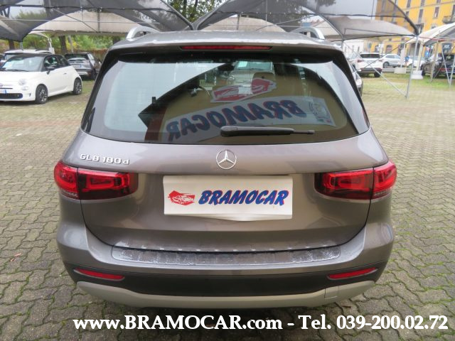MERCEDES-BENZ GLB 180 usata, con Boardcomputer