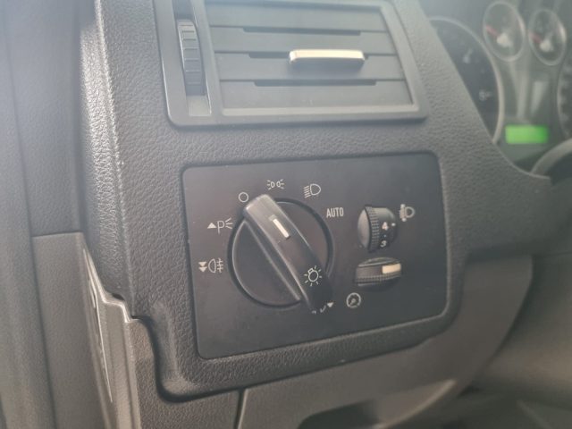 FORD Focus C-Max usata, con Volante in pelle