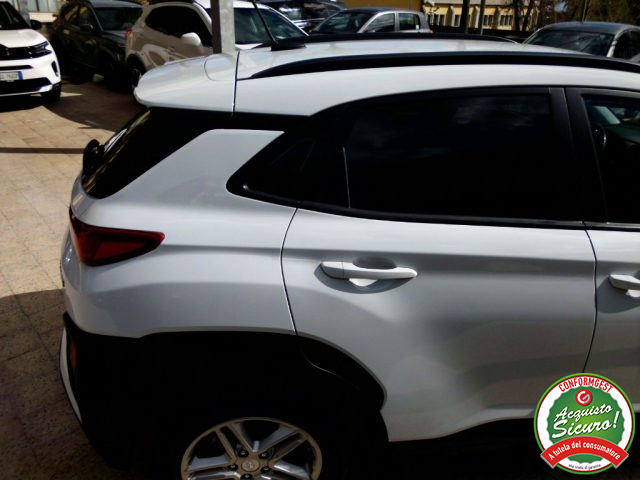 HYUNDAI Kona usata, con Hill holder