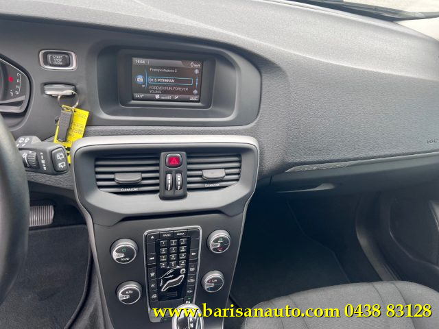 VOLVO V40 Cross Country usata, con Controllo trazione