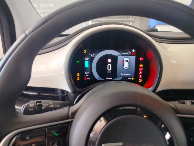 FIAT 500e usata, con Specchietti laterali elettrici