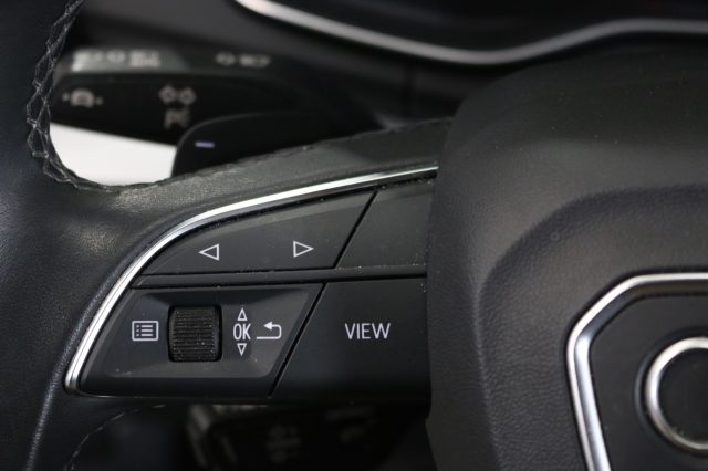 AUDI Q5 usata, con Airbag testa