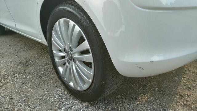OPEL Corsa usata, con Controllo trazione