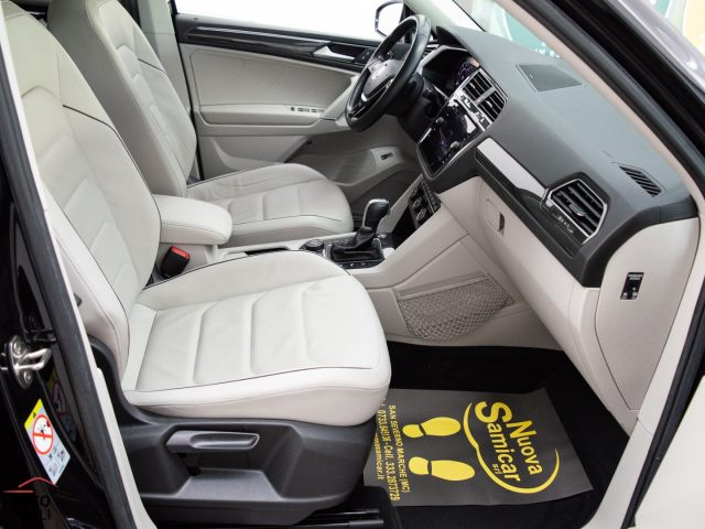 VOLKSWAGEN Tiguan Allspace usata, con Autoradio digitale