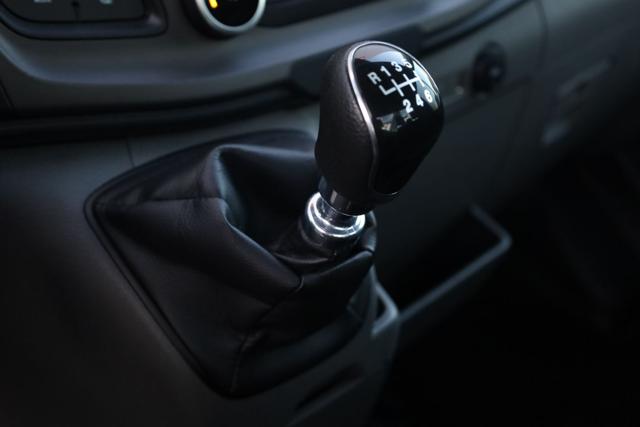 IVECO Daily usata, con Volante in pelle