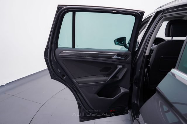 VOLKSWAGEN Tiguan usata, con Bluetooth