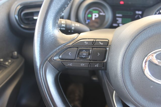 TOYOTA Yaris usata, con Sensore di luce