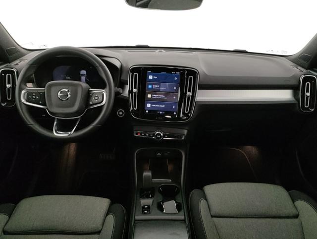 VOLVO XC40 usata, con Controllo automatico clima