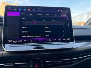 VOLKSWAGEN Golf R usata, con ESP