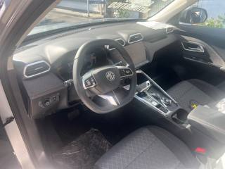 MG ZS usata, con Autoradio digitale
