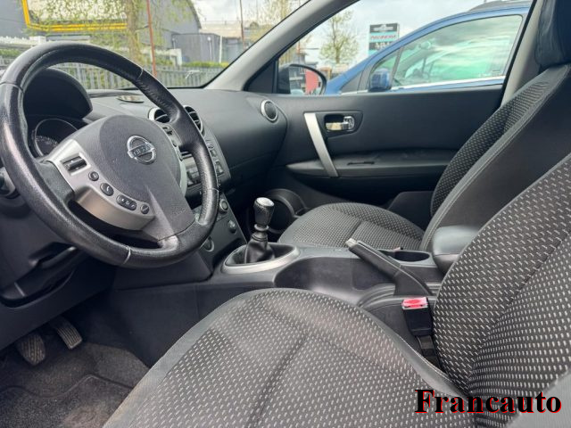 NISSAN Qashqai usata, con Boardcomputer