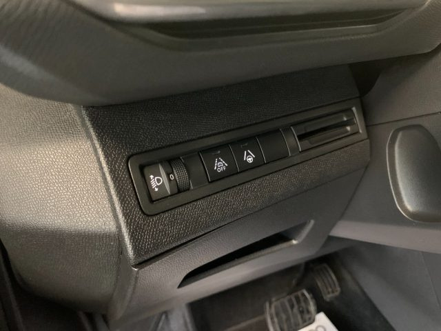 PEUGEOT 3008 usata, con Bracciolo