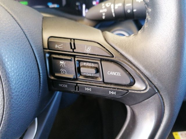 TOYOTA Yaris Cross usata, con Specchietti laterali elettrici