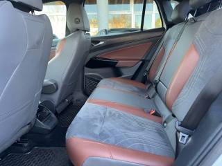 VOLKSWAGEN ID.4 usata, con Autoradio