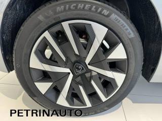 PEUGEOT 208 usata, con Touch screen