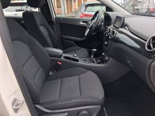 MERCEDES-BENZ B 180 usata, con Controllo trazione