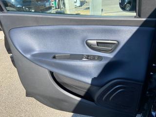 LANCIA Ypsilon usata 29