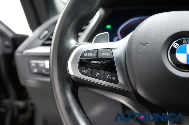BMW 220 usata, con USB