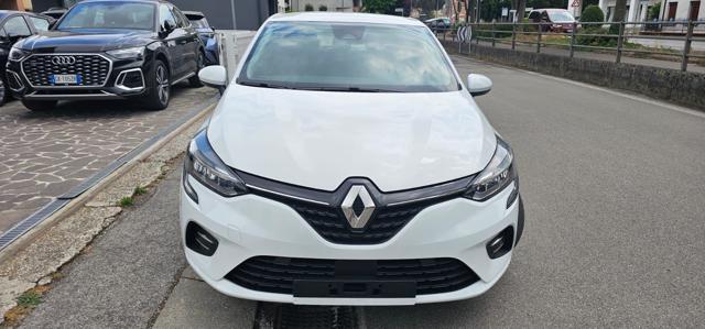 RENAULT Clio usata, con Climatizzatore