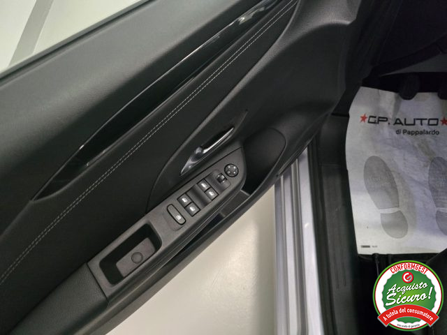 OPEL Corsa usata, con Sensore di pioggia